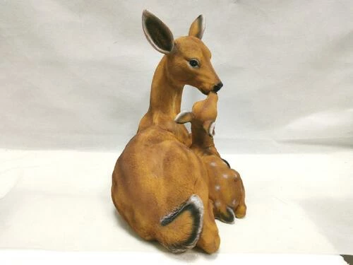 Enchanted Garden™ 13.8" Momma & Fawn Statue 7 Enchanted Garden™ 13.8" Momma & Fawn Statue - Image 5